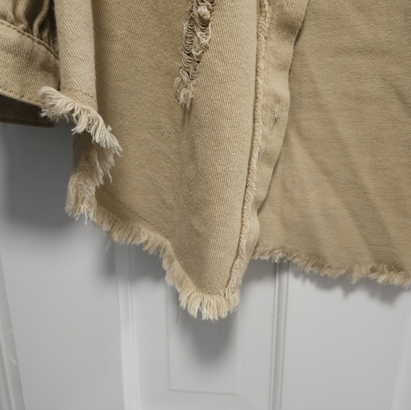 Distressed Jacket - Picture 6 of 8